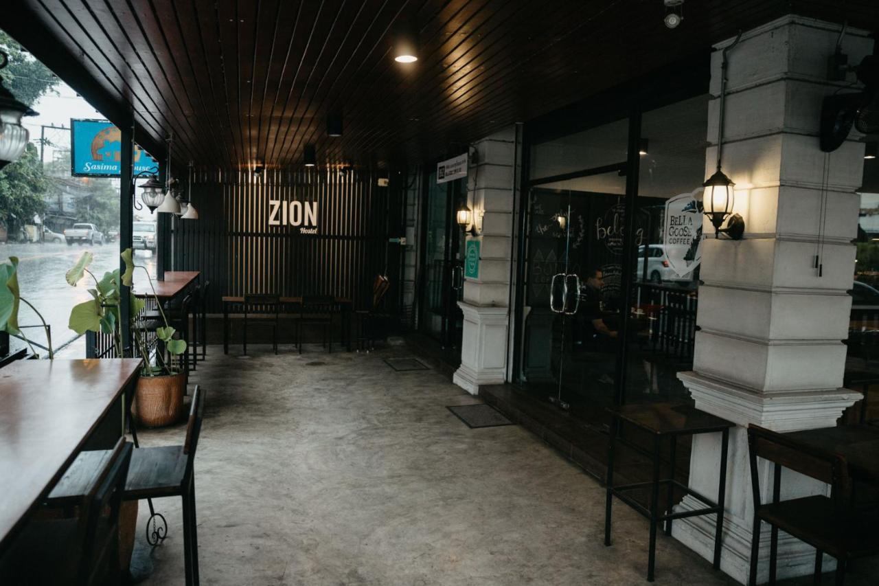 Zion Hostel Chiang Mai Bagian luar foto